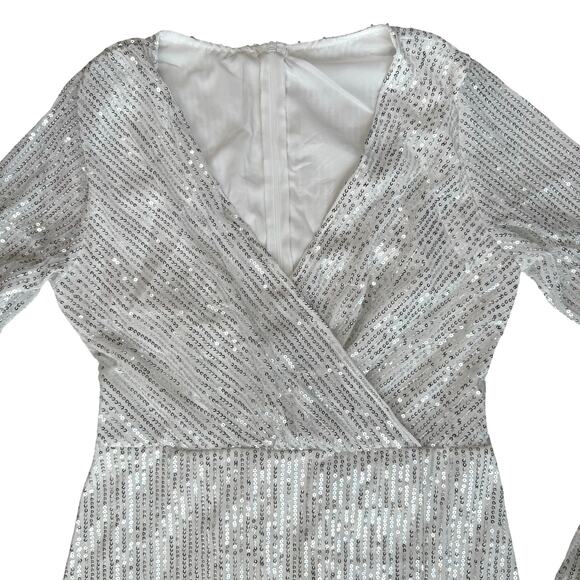 White Sequin Long Sleeve Dress Small V Neck Wrap Party Holiday Cocktail Glam - Picture 3 of 15